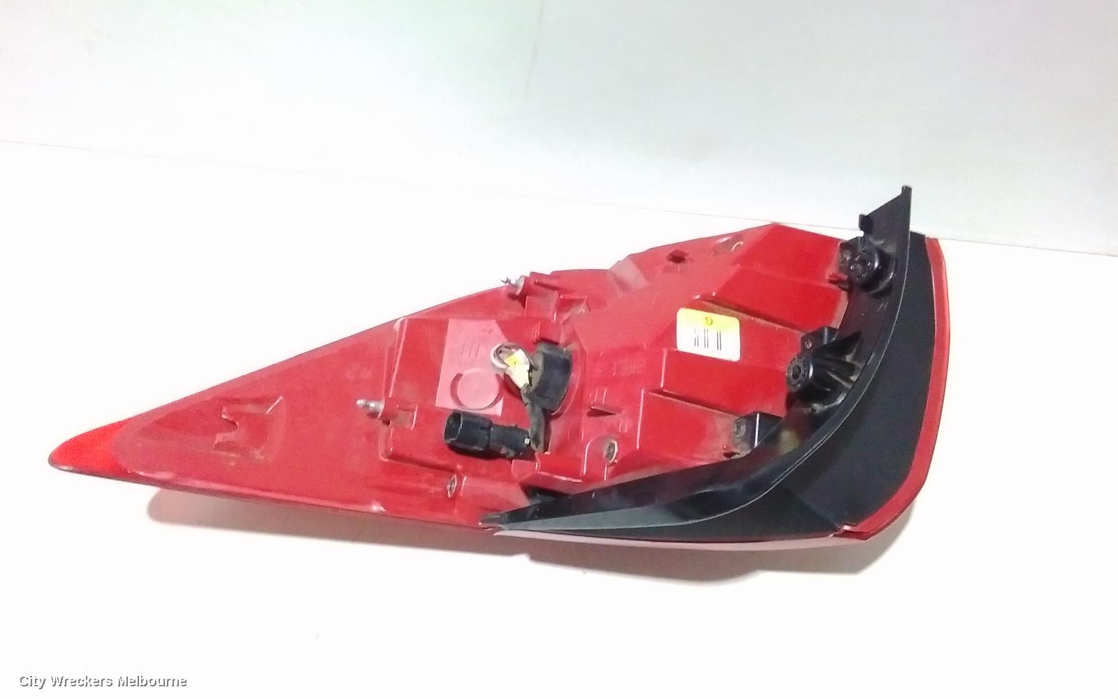 KIA SPORTAGE LEFT TAILLIGHT, SL, IN BODY, SI/SLI/PLATINUM, 05/2010 - 04/2014 - Image 3