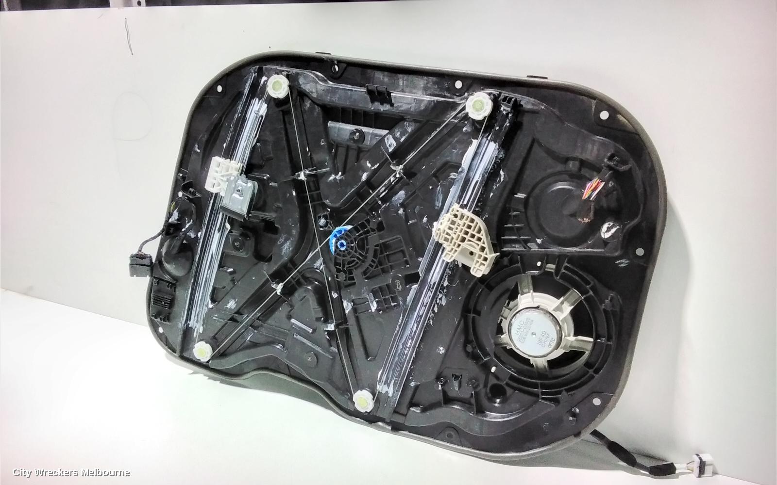 HYUNDAI I30 LEFT FRONT WINDOW REG/MOTOR, PD, HATCH, DOOR REG ASSY (REG AND MOTOR), 03/2017 ONWARDS - Image 3