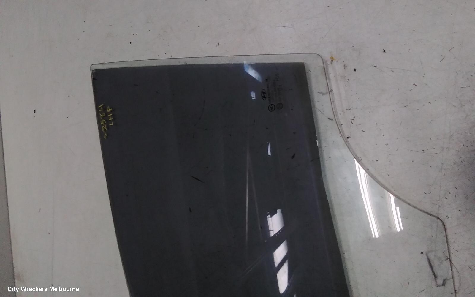 HYUNDAI I30 LEFT FRONT DOOR WINDOW, FD, HATCH, 09/2007 - 04/2012 - Image 2
