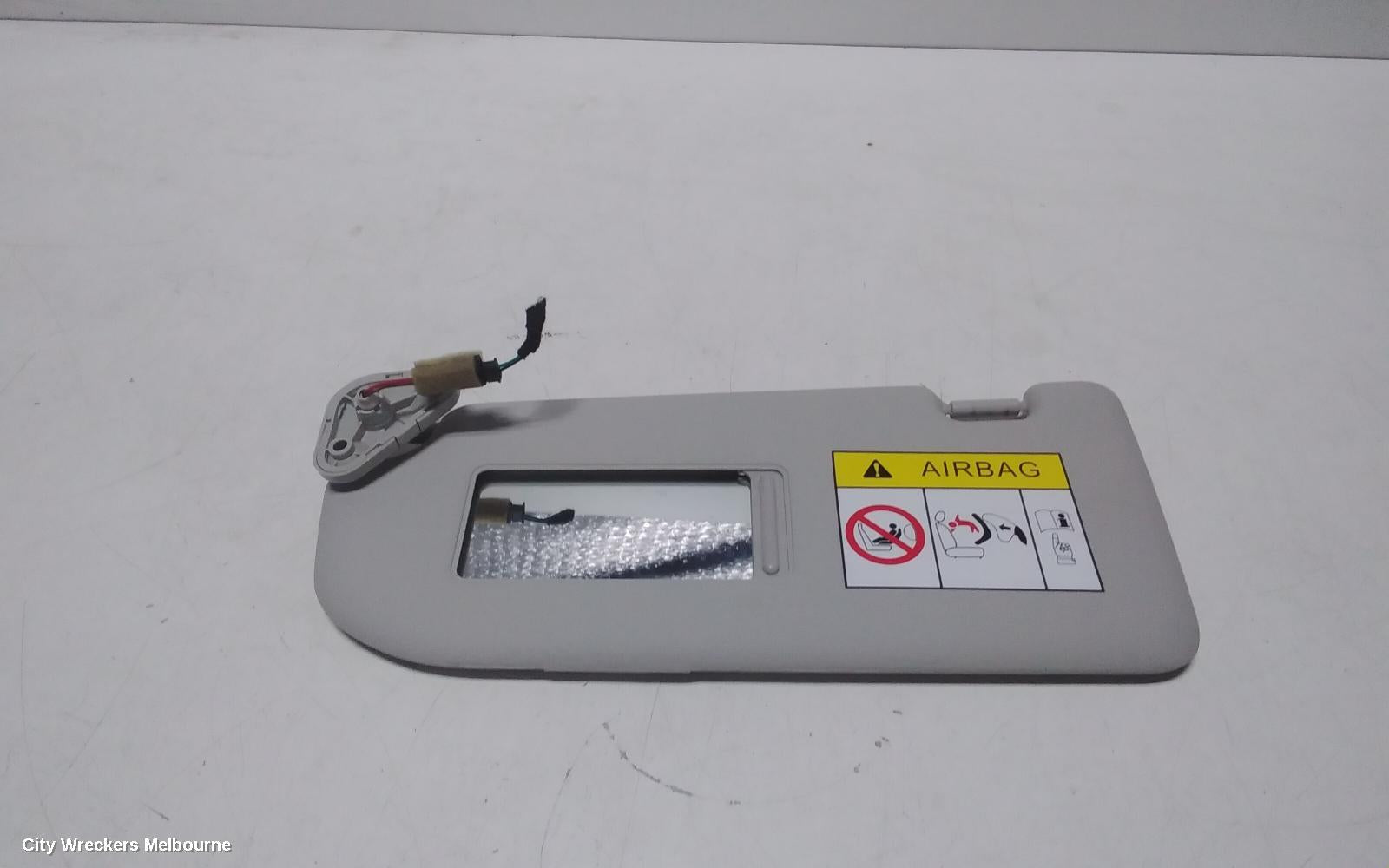 MG HS SUNVISOR, SAS23, LH SIDE, 08/2019 - 12/2024 - Image 3