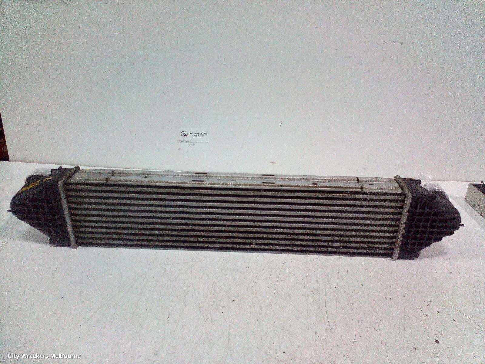 LAND ROVER RANGEROVER EVOQUE INTERCOOLER, PETROL, 2.0, L538, 11/2011 - 01/2019 - Image 2