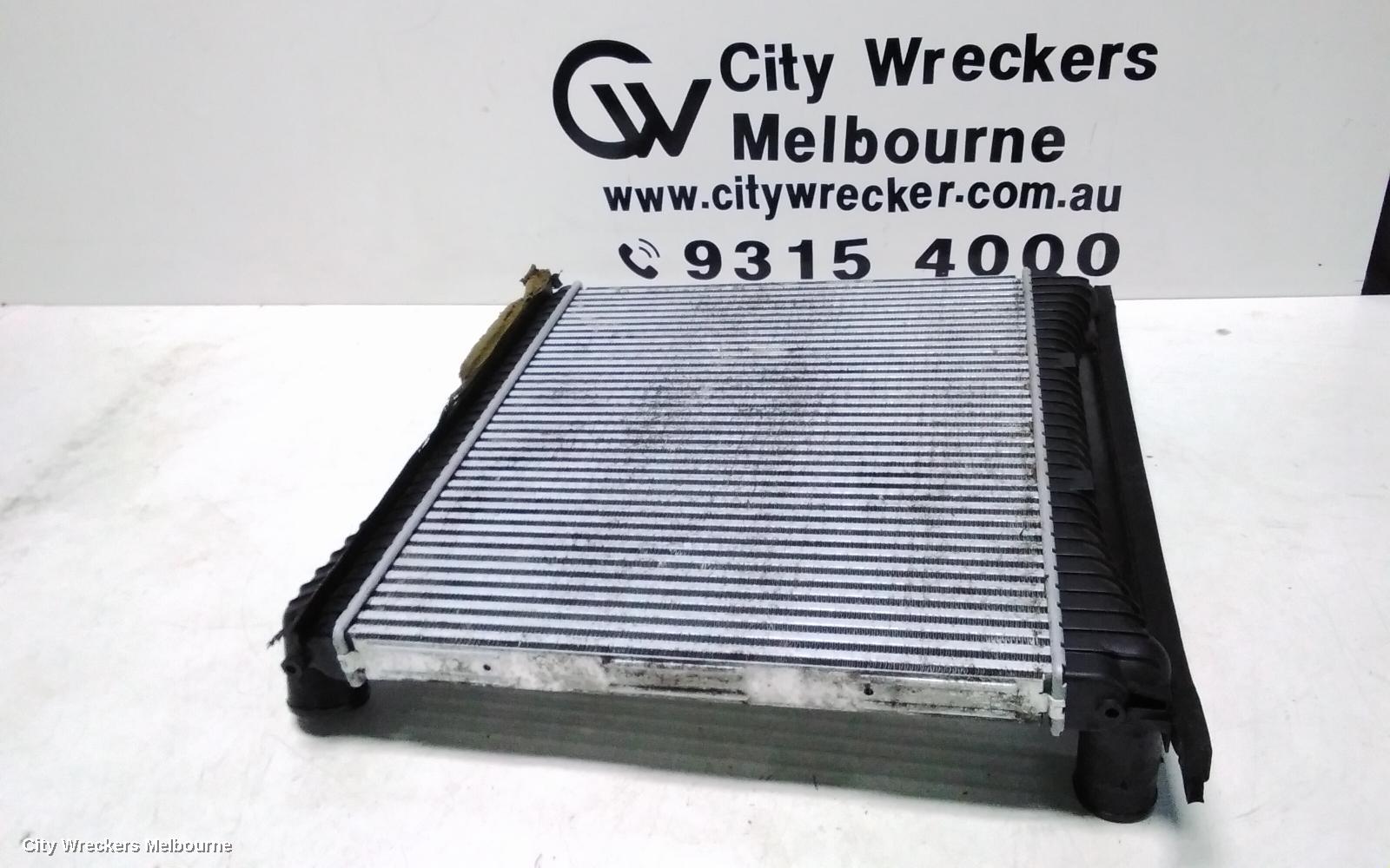 LAND ROVER RANGEROVER SPORT INTERCOOLER, L320, 08/2005 - 12/2013 - Image 3