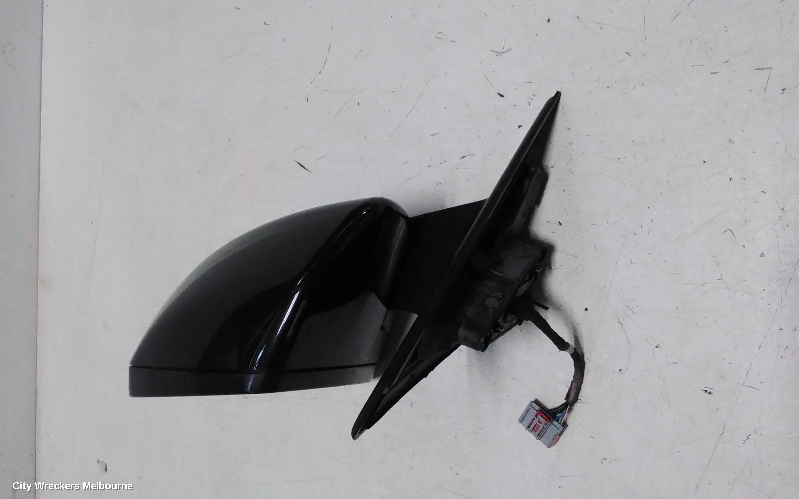 LAND ROVER RANGEROVER EVOQUE LEFT DOOR MIRROR, L538, NON MEMORY, W/ FLASHER TYPE, 01/2014 - 08/2015 - Image 2