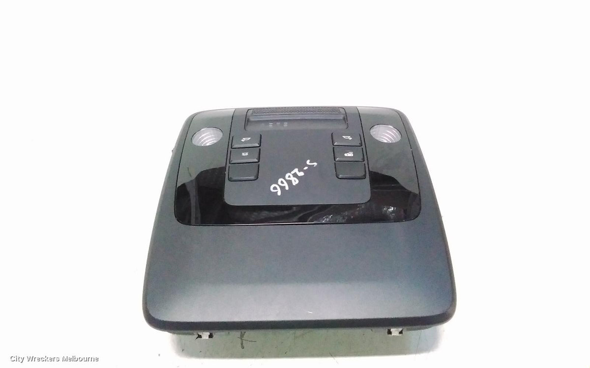 KIA CARNIVAL/GRAND CARNIVAL COURTESY LIGHT, KA4, FRONT LIGHT, 10/2020 ONWARDS - Image 2