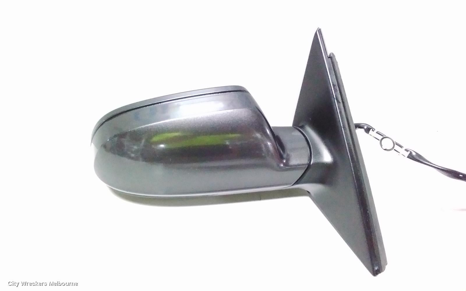 AUDI A4 RIGHT DOOR MIRROR, B8 8K, A4, MANUAL FOLD, NO LANE CHANGE ASSIST TYPE, 1 PLUG (6 WIRE), 02/2008 - 05/2009 - Image 3