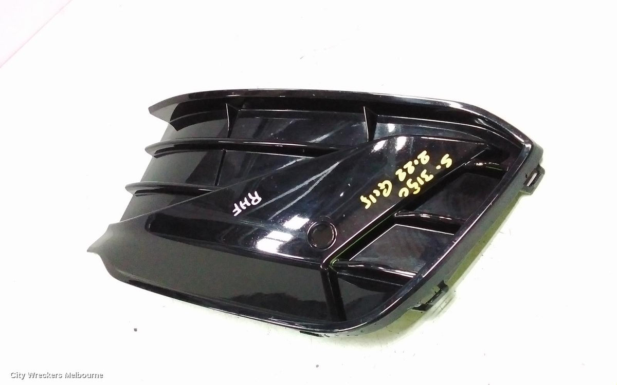 VOLKSWAGEN GOLF GRILLE, GEN 8, BUMPER GRILLE (RH SIDE), R-LINE, 09/2020 - 06/2024 - Image 3