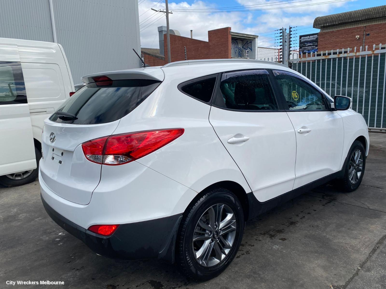 HYUNDAI IX35 TRANS/GEARBOX, MANUAL, FWD, PETROL, 2.0, G4NC, LM SERIES, 06/2013 - 01/2016 - Image 3