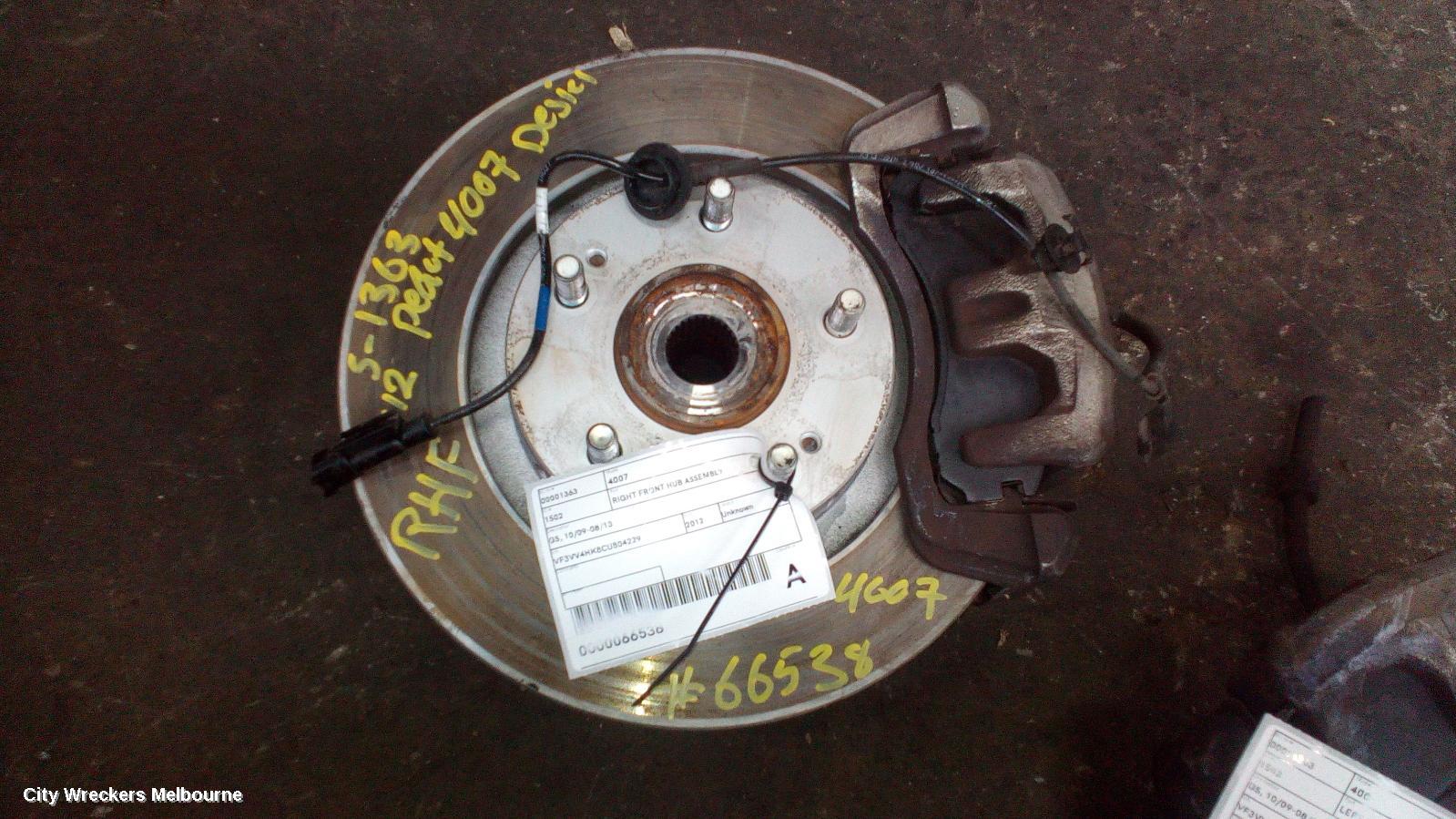 PEUGEOT 4007 RIGHT FRONT HUB ASSEMBLY, GS, 10/2009 - 08/2013 - Image 1