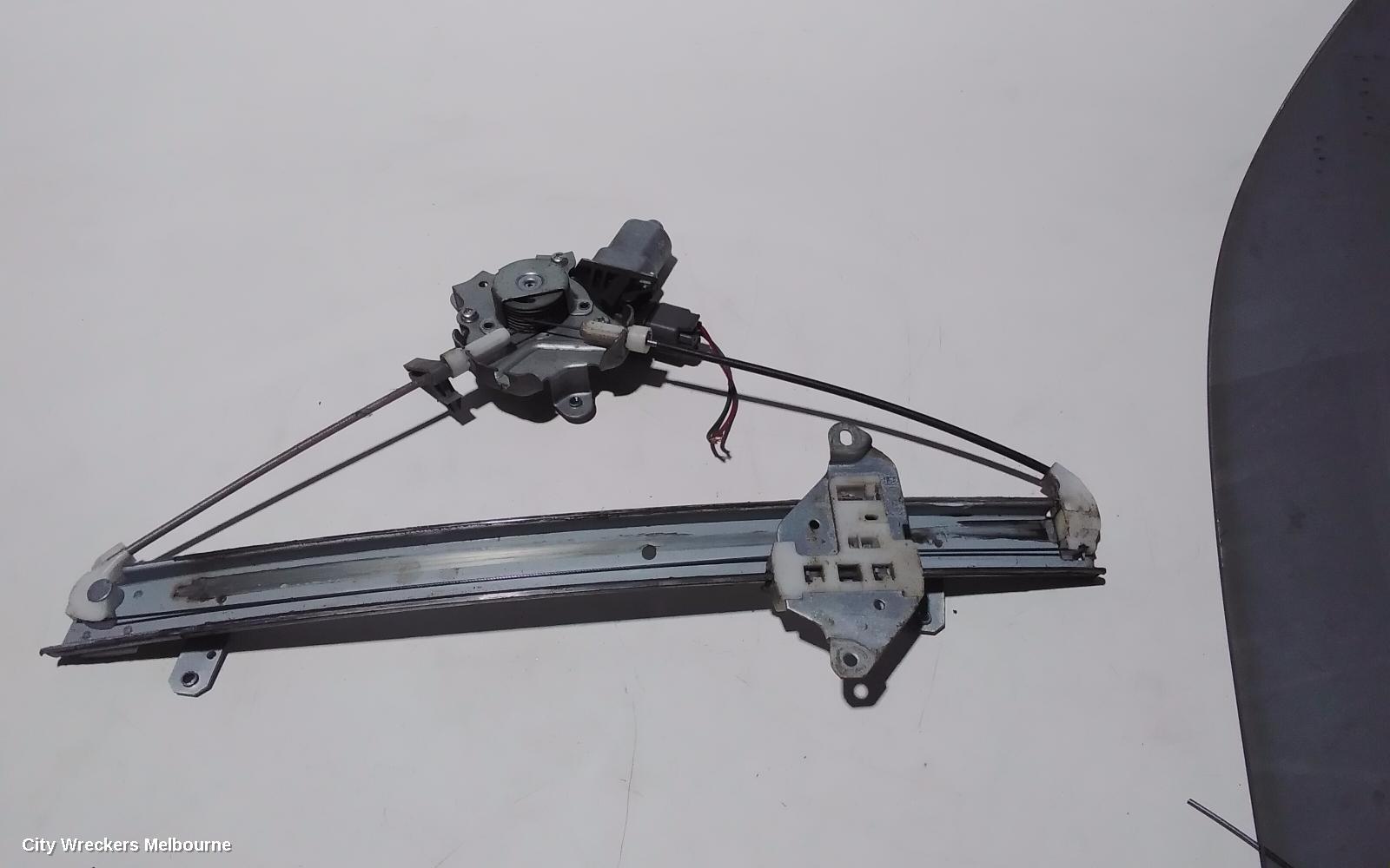 MITSUBISHI LANCER RIGHT FRONT WINDOW REG/MOTOR - Image 2