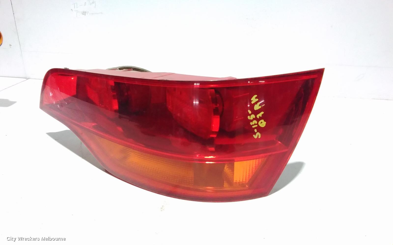 AUDI Q7 RIGHT TAILLIGHT, 4L, IN TAILGATE, 09/2006 - 09/2009 - Image 2