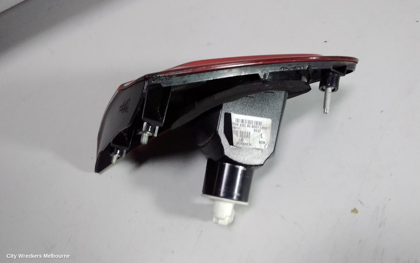 NISSAN DUALIS REAR GARNISH, TAILGATE LAMP (LH SIDE), J10, 01/2010 - 05/2014 - Image 3