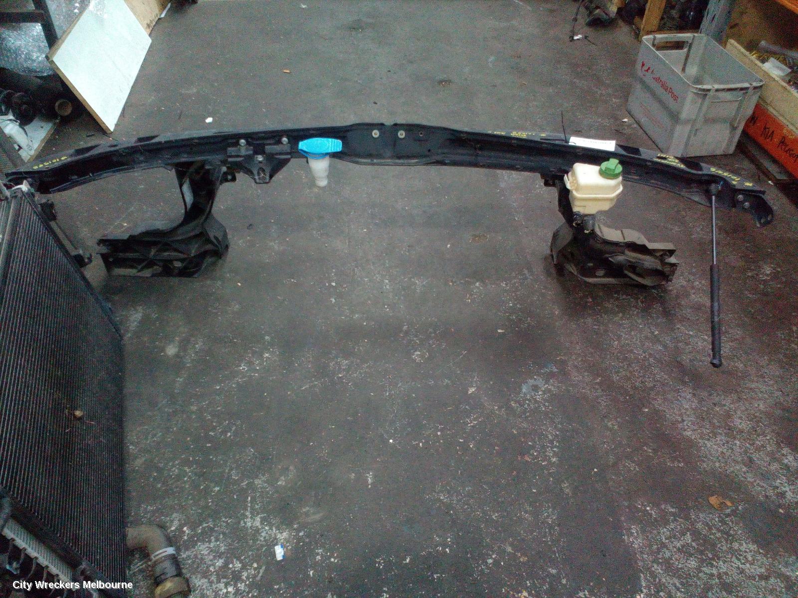 VOLKSWAGEN TRANSPORTER RADIATOR SUPPORT, T5, 03/2010 - 06/2015 - Image 2