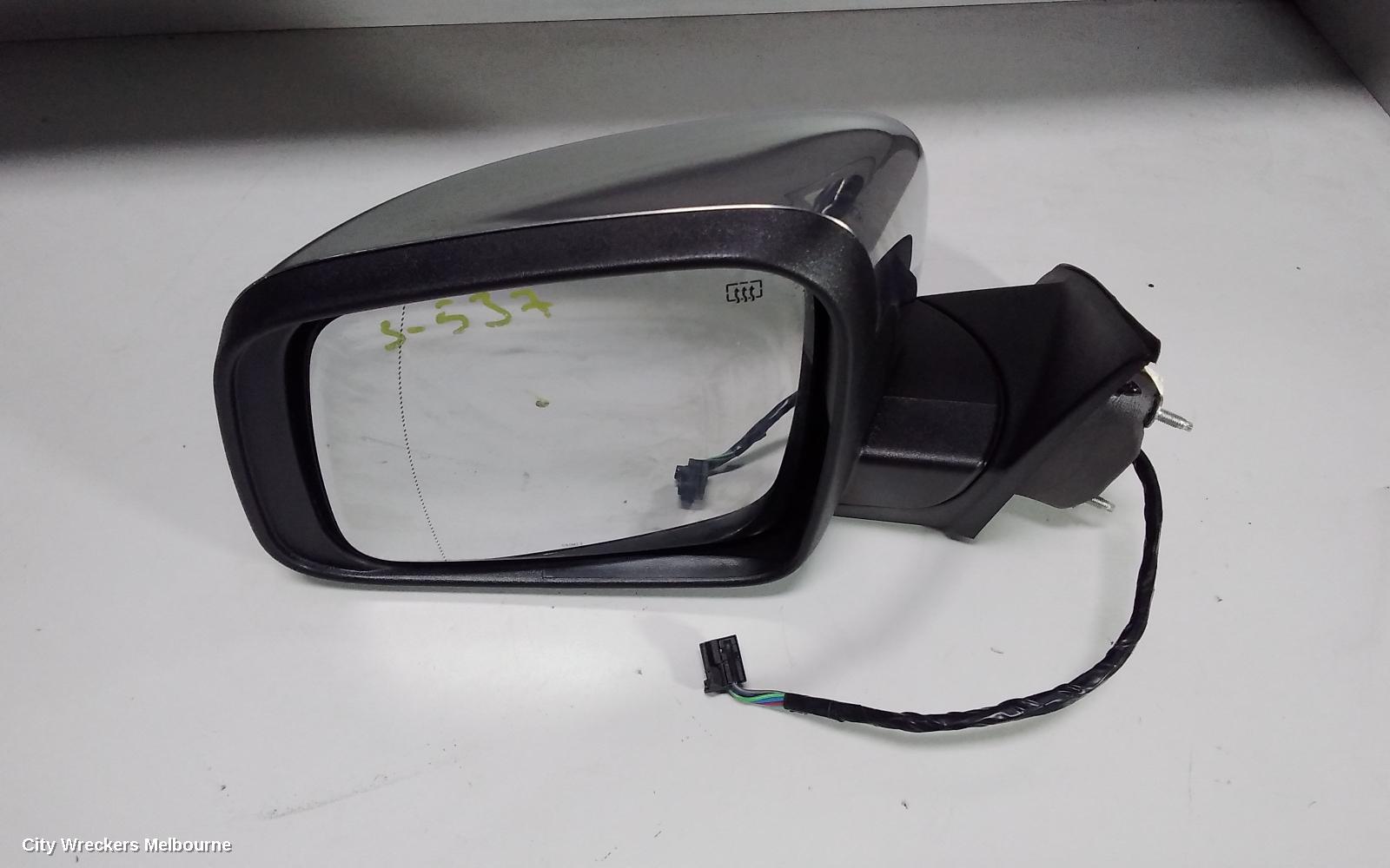 JEEP GRANDCHEROKEE LEFT DOOR MIRROR, AUTO DIM, MEMORY, NON BLIND SPOT, NON PUDDLE, COLOUR CODED, WK, 04/2013 - 12/2016 - Image 1