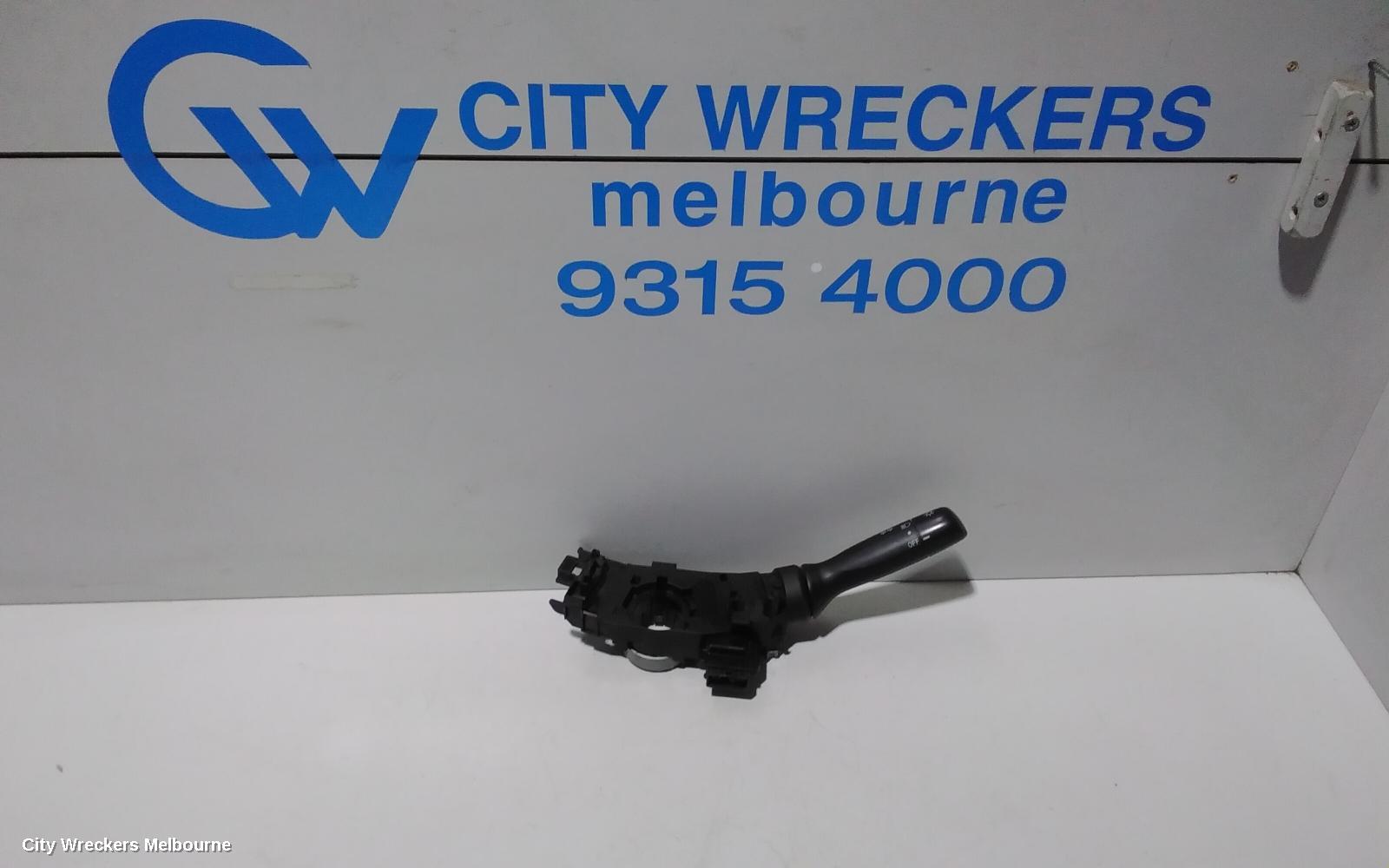 TOYOTA KLUGER COMBINATION SWITCH, FLASHER SWITCH, GSU40-GSU45, NON FOGLAMP TYPE, 05/2007 - 12/2013 - Image 1