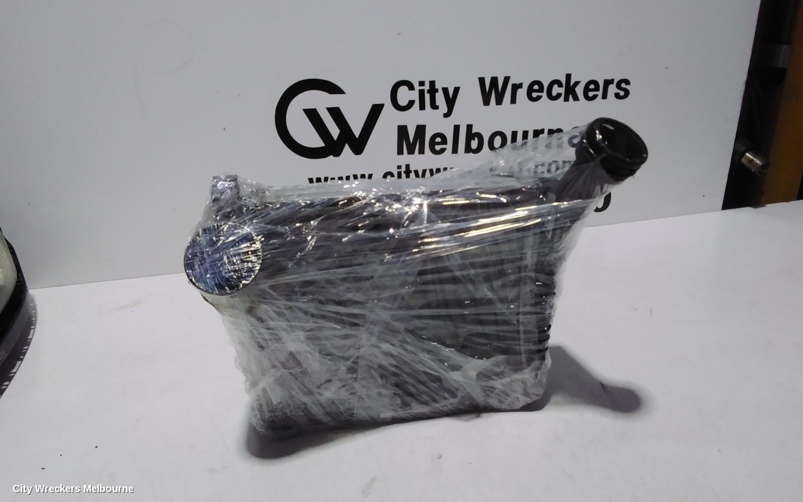 AUDI Q7 INTERCOOLER, DIESEL, 3.0, BUG/CASA/CJGA/CRCA CODE, RH SIDE, 4L, 09/2006 - 08/2015 - Image 1