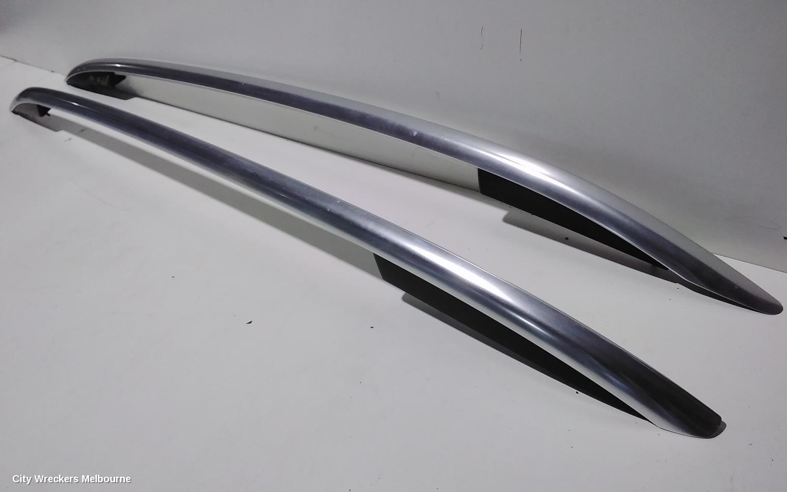 VOLKSWAGEN TIGUAN ROOF RAIL, 5N 05/2008 - 09/2011 - Image 2
