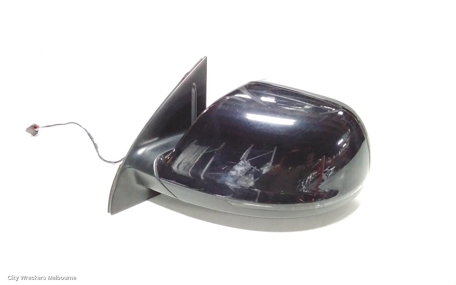 AUDI Q7 LEFT DOOR MIRROR, 4L, MANUAL FOLD, W/ INDICATOR, NON MEMORY & NO LANE CHANGE ASSIST TYPE, 10/2009 - 08/2015 - Image 2