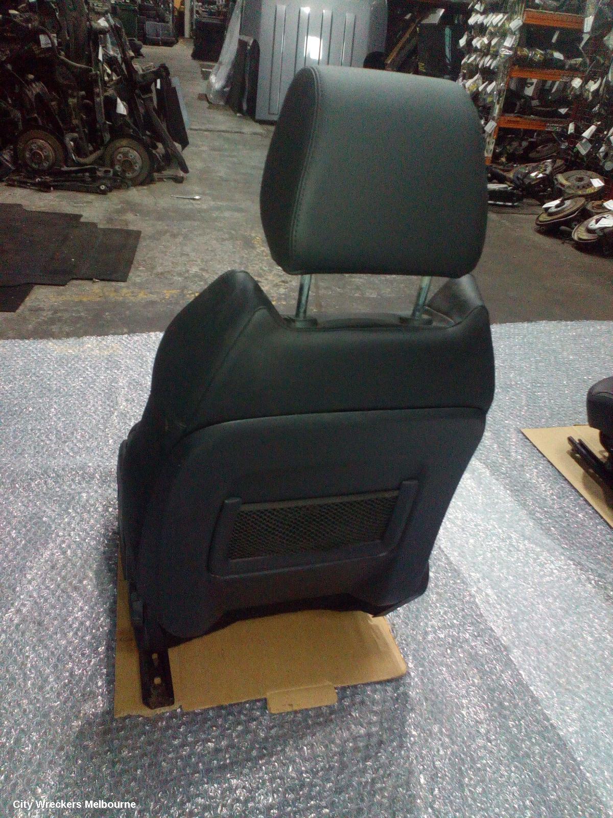 LAND ROVER RANGEROVER EVOQUE FRONT SEAT, LH FRONT, 5DR WAGON, LEATHER, BLACK, L538, 11/2011 - 01/2019 - Image 2