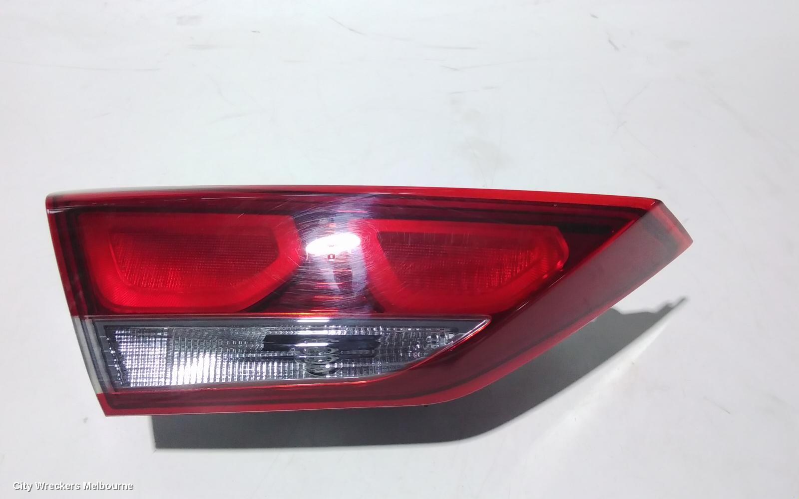 HYUNDAI ELANTRA REAR GARNISH, BOOTLID LAMP (LH SIDE), AD, STANDARD TYPE, 12/2015 - 09/2018 - Image 2