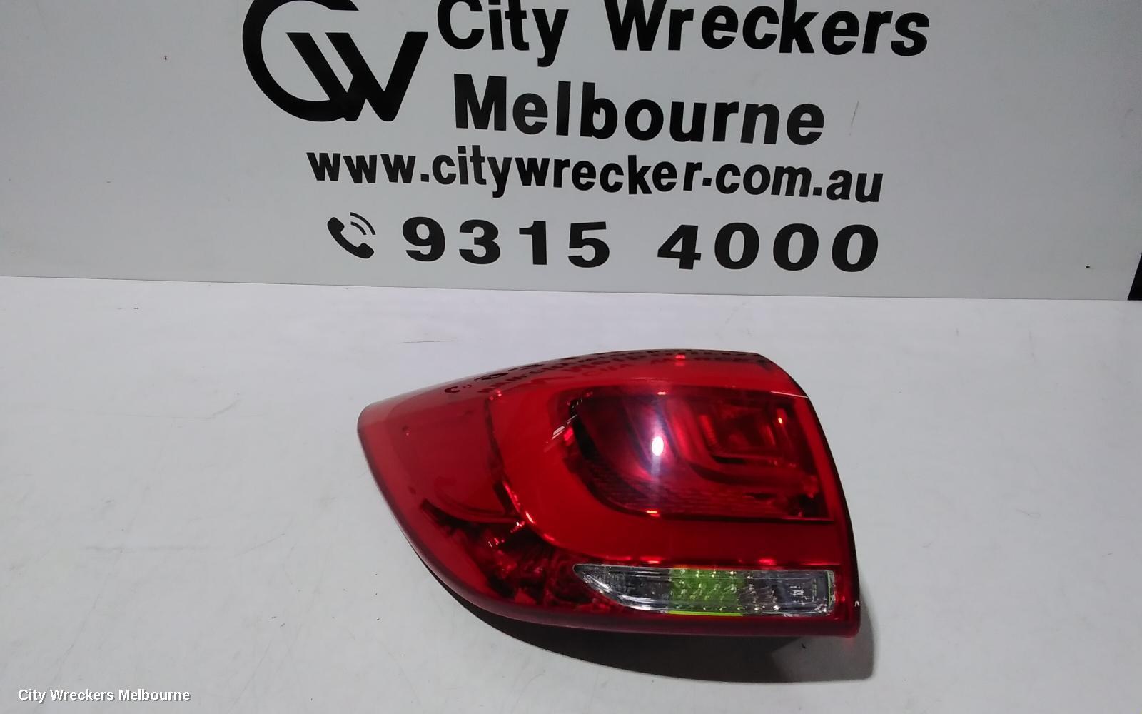 KIA SPORTAGE LEFT TAILLIGHT, SL, IN BODY, PLATINUM, 05/2014 - 10/2015 - Image 1