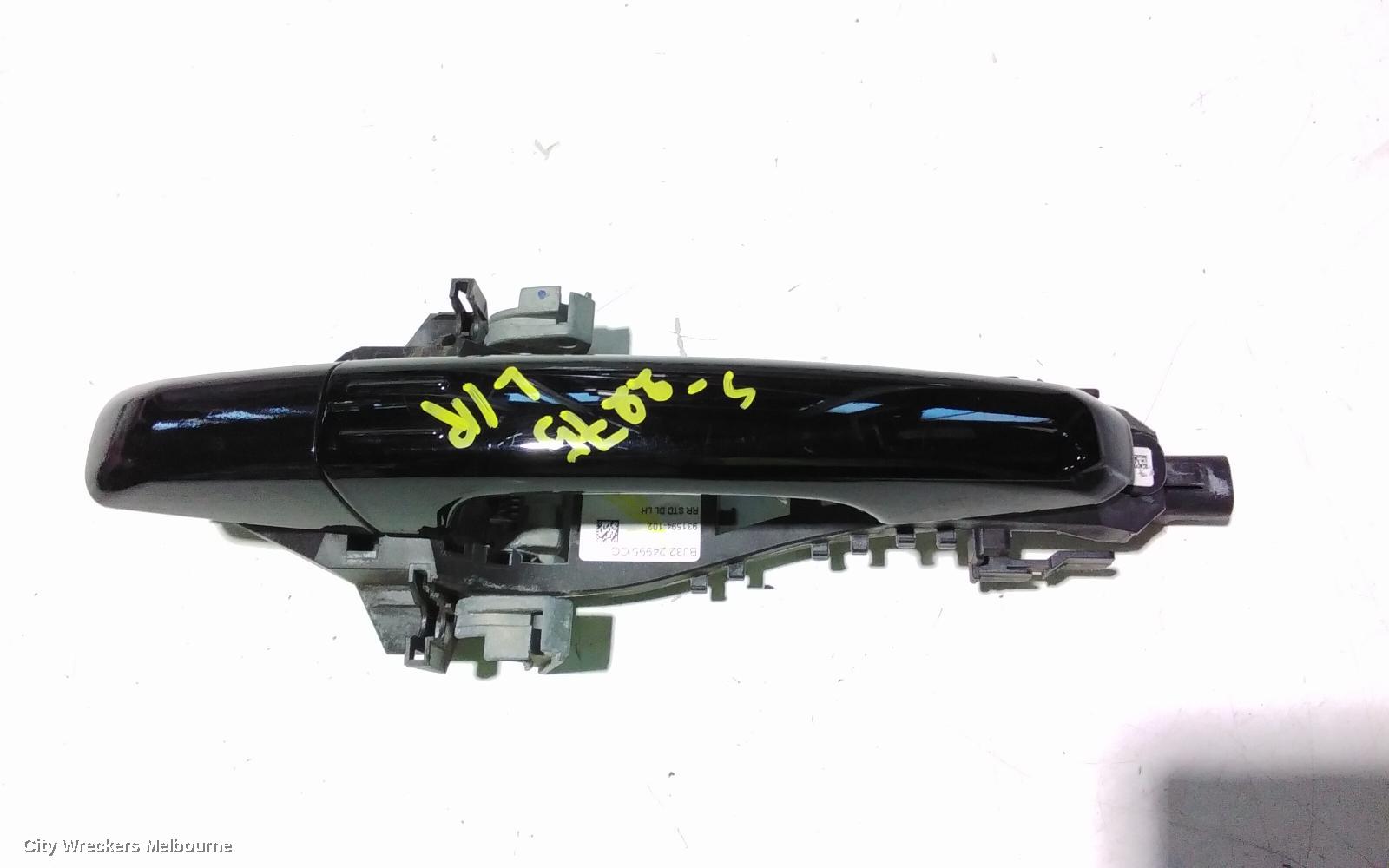 LAND ROVER RANGEROVER EVOQUE DOOR HANDLE, LH REAR, OUTER, COLOUR CODED, W/ KEYLESS ENTRY & START TYPE, L538, 11/2011 - 01/2019 - Image 2