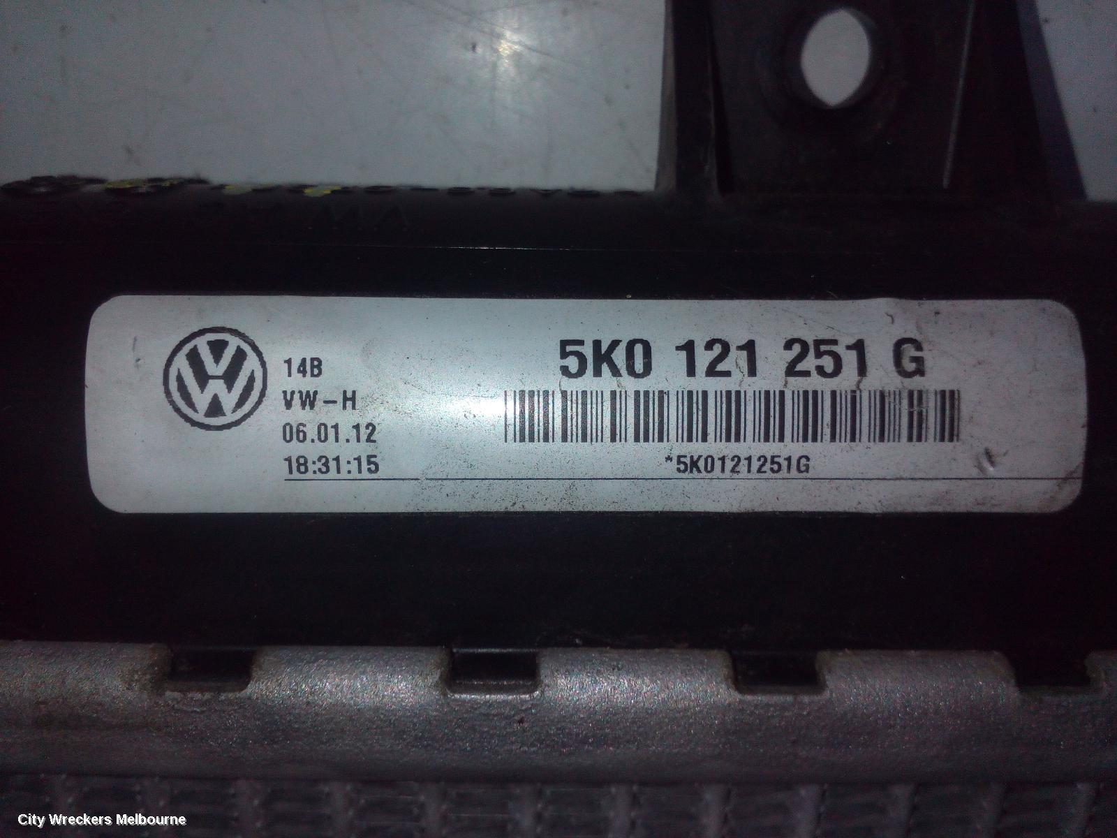 VOLKSWAGEN GOLF RADIATOR, PRIMARY RADIATOR (CLOSEST TO ENGINE), AUTO/MANUAL, 1.4, PETROL, CAVD CODE, GEN 6, 10/2008 - 01/2016 - Image 3