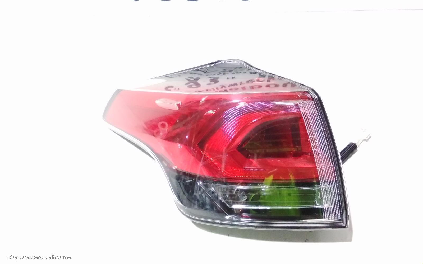 TOYOTA RAV4 LEFT TAILLIGHT, IN BODY, XA40, 10/2015 - 11/2018 - Image 2