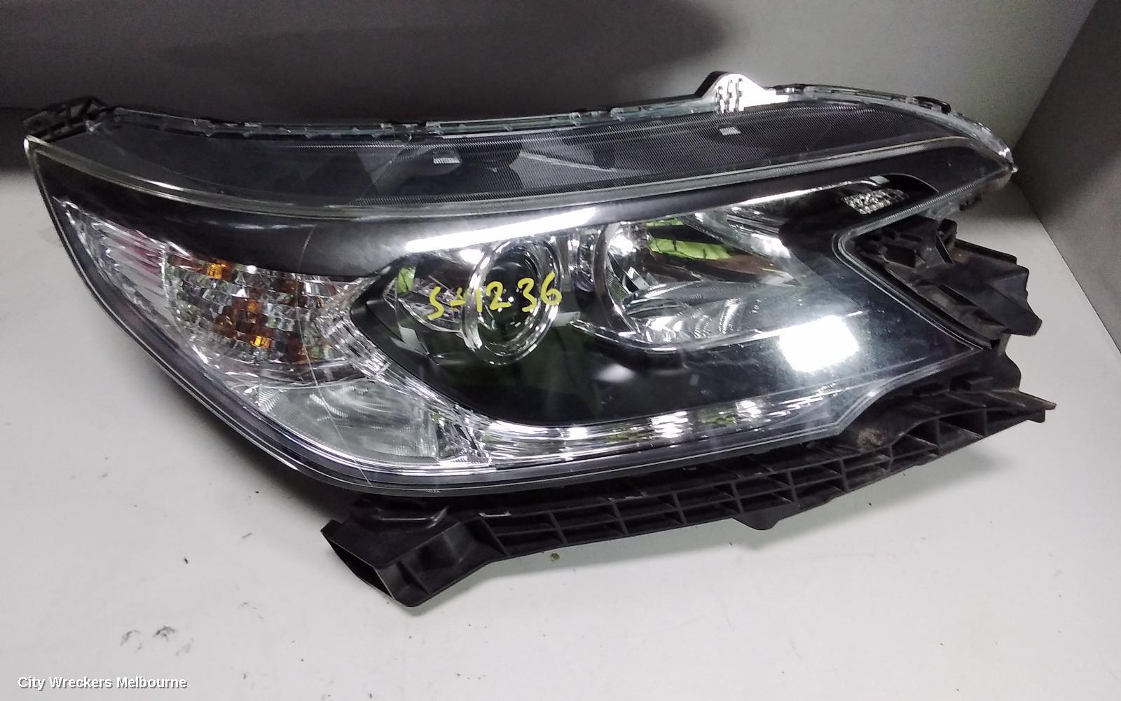 HONDA CRV RIGHT HEADLAMP, RM, VTI/VTI-S/SPORT, HALOGEN TYPE, 11/2012 - 10/2014 - Image 1