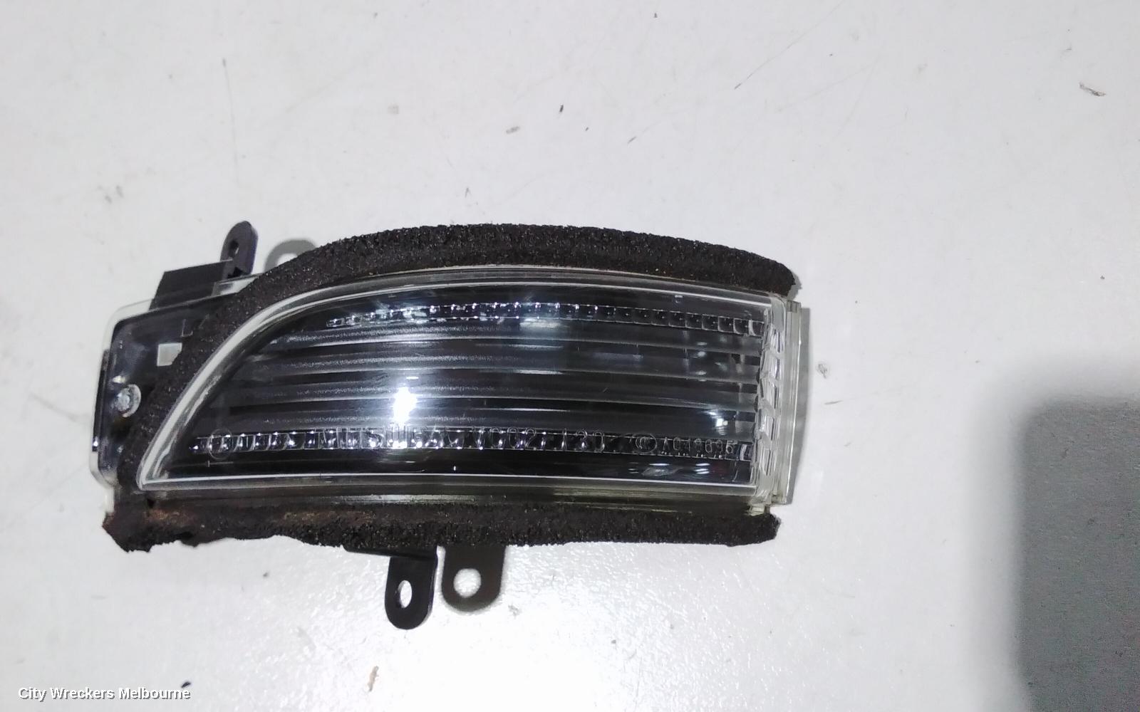 SUBARU FORESTER LEFT DOOR MIRROR, SJ, W/ FLASHER, HEATED, BLINDSPOT & CAMERA TYPE (13 WIRE), 02/2016 - 08/2018 - Image 2