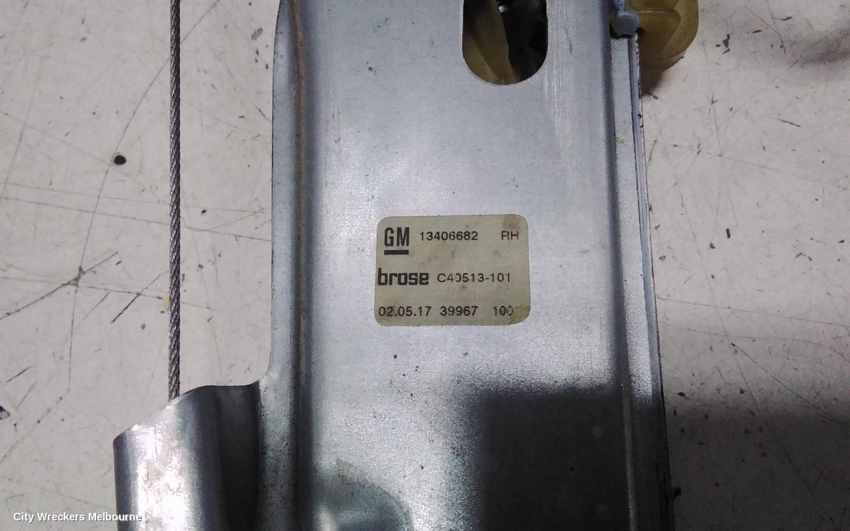 HOLDEN ASTRA RIGHT REAR WND REG/MOTOR, BL, SEDAN, 05/2017 - 12/2020 - Image 3