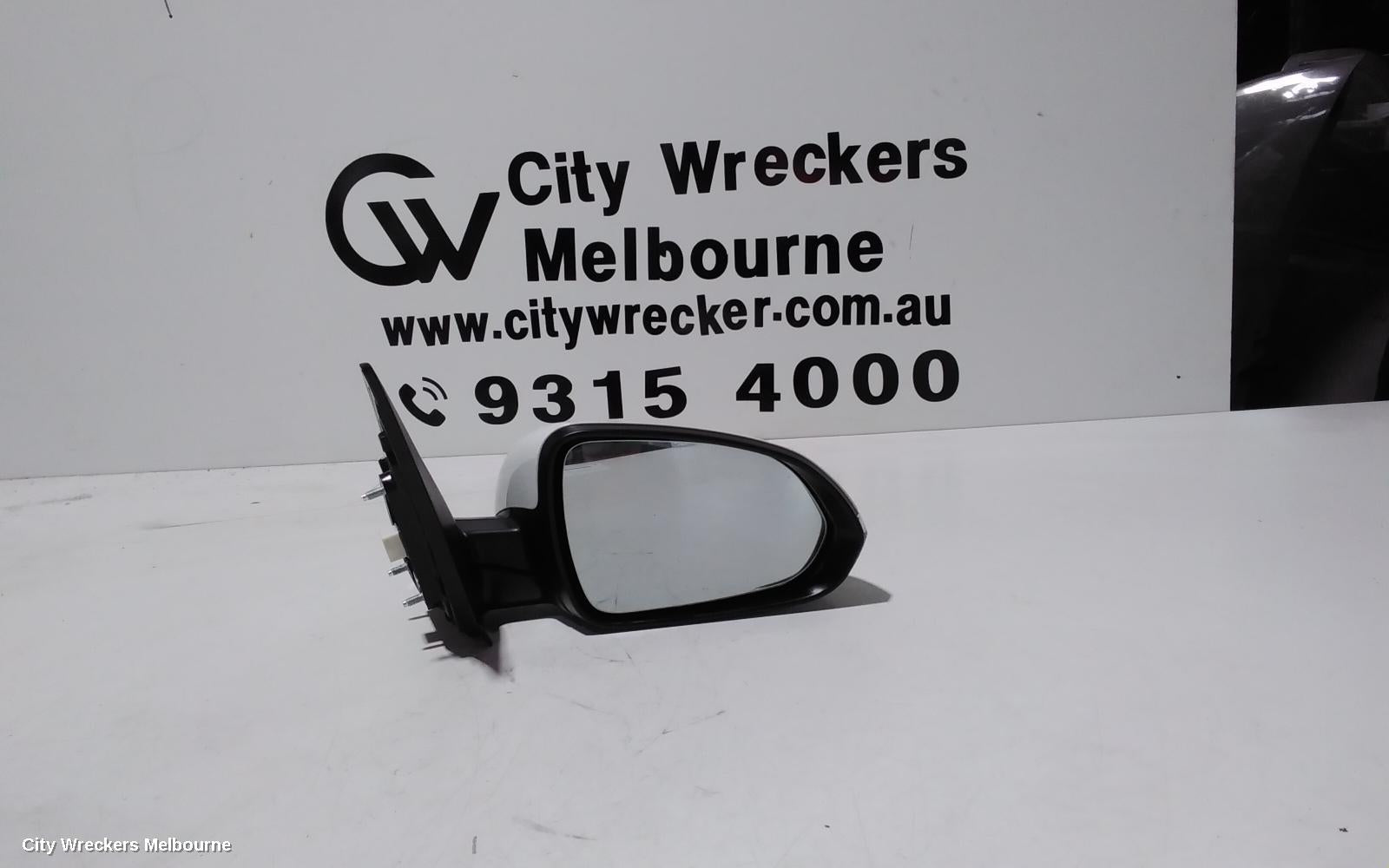 KIA RIO RIGHT DOOR MIRROR, YB, HEATED, POWER FOLD, W/ INDICATOR TYPE, COLOUR CODED, 12/2016 ONWARDS - Image 1