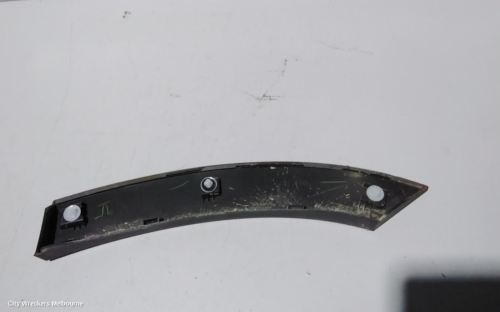 SUBARU FORESTER WHEEL ARCH FLARE, RH REAR ON DOOR, SK, 08/2018 ONWARDS - Image 3