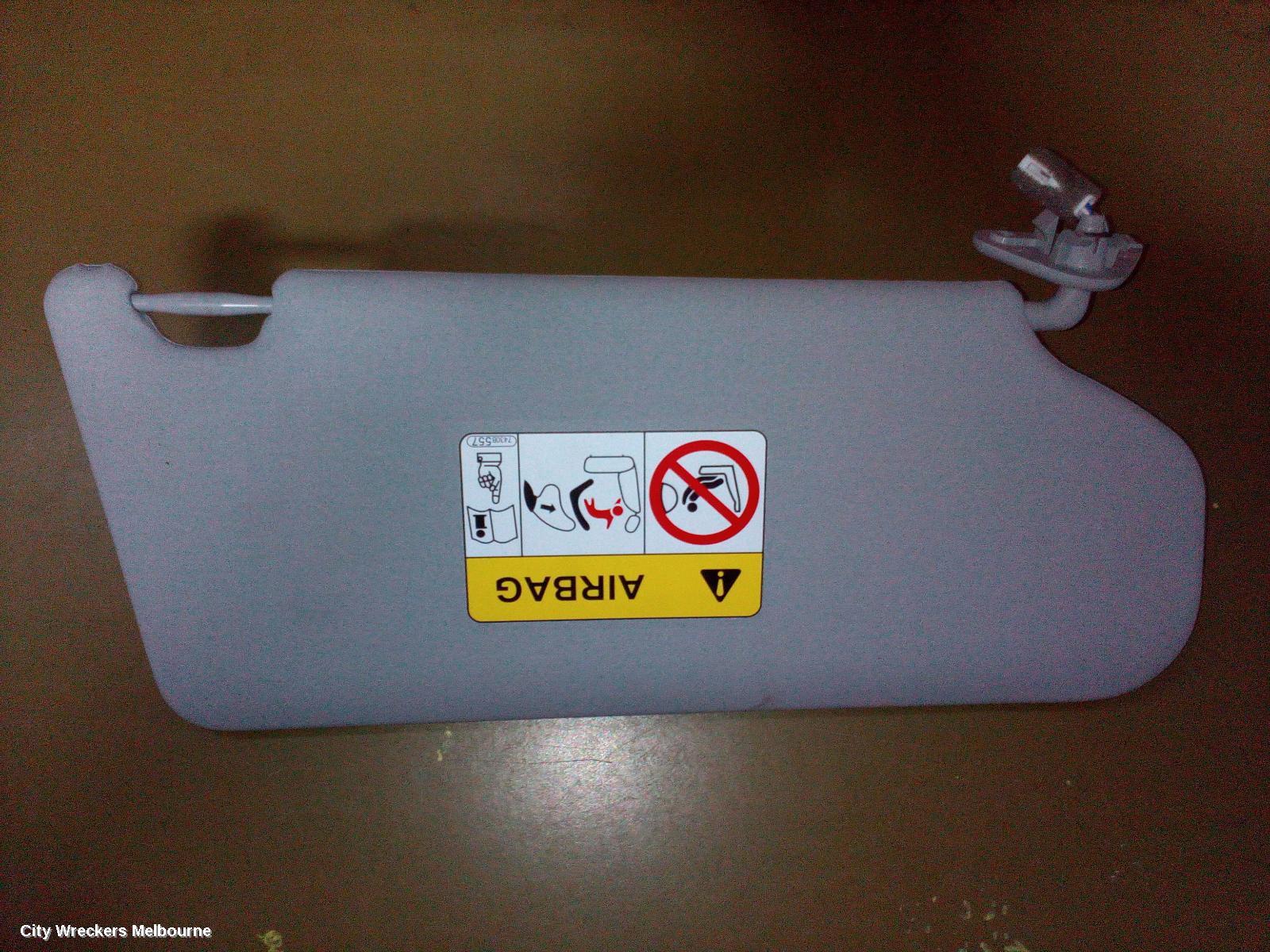 PEUGEOT 4008 SUNVISOR, 05/2012 - 12/2017 - Image 2