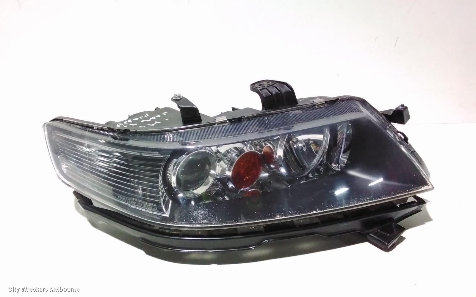 HONDA ACCORD RIGHT HEADLAMP, 7TH GEN, CL/EURO (VIN JHMCL), HALOGEN TYPE, 06/2003 - 11/2005 - Image 1