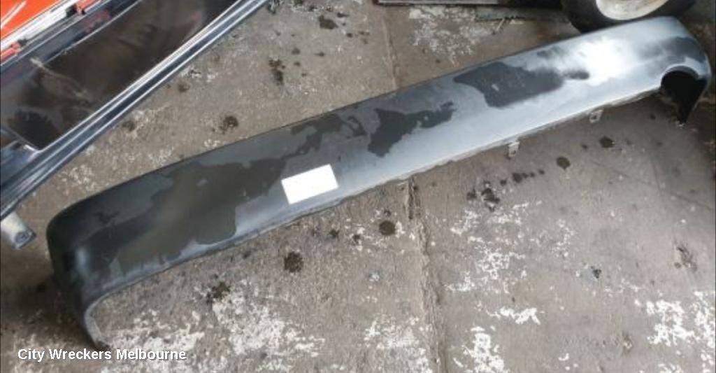 TOYOTA HIACE REAR BUMPER, TRH/KDH, LWB/SWB, NON STEP TYPE, 03/2005 - 04/2019 - Image 1