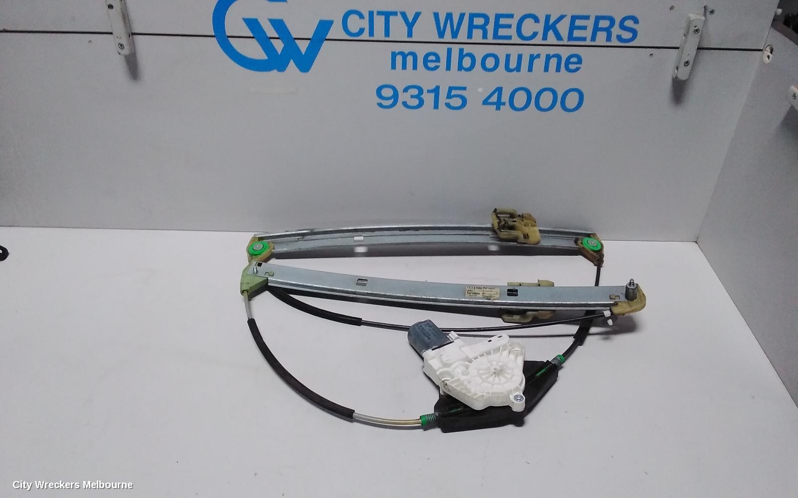 AUDI Q5 RIGHT FRONT WINDOW REG/MOTOR, 8R, DOOR REG ASSY (REG AND MOTOR), 12/2008 - 01/2017 - Image 3