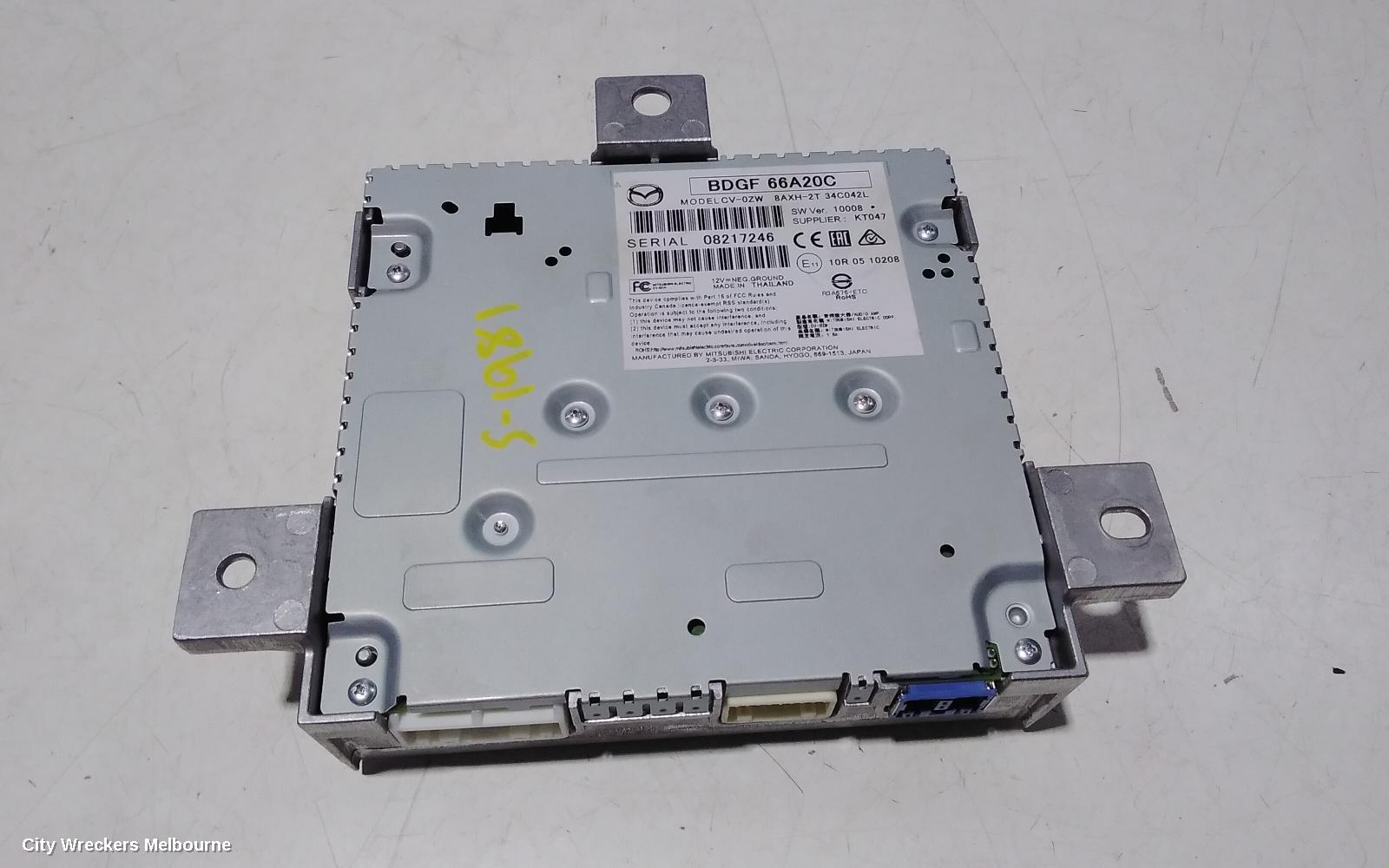 MAZDA 3 RADIO/CD/DVD/SAT/TV, BOSE AMPLIFIER, BP, 03/2019 ONWARDS - Image 2
