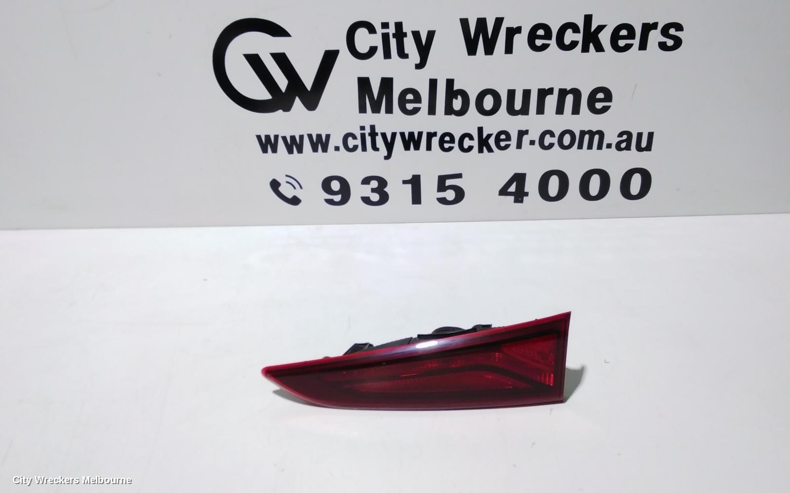HYUNDAI KONA REAR GARNISH, TAILGATE LAMP (RH SIDE), LED TYPE, OS, 11/2020 ONWARDS - Image 1