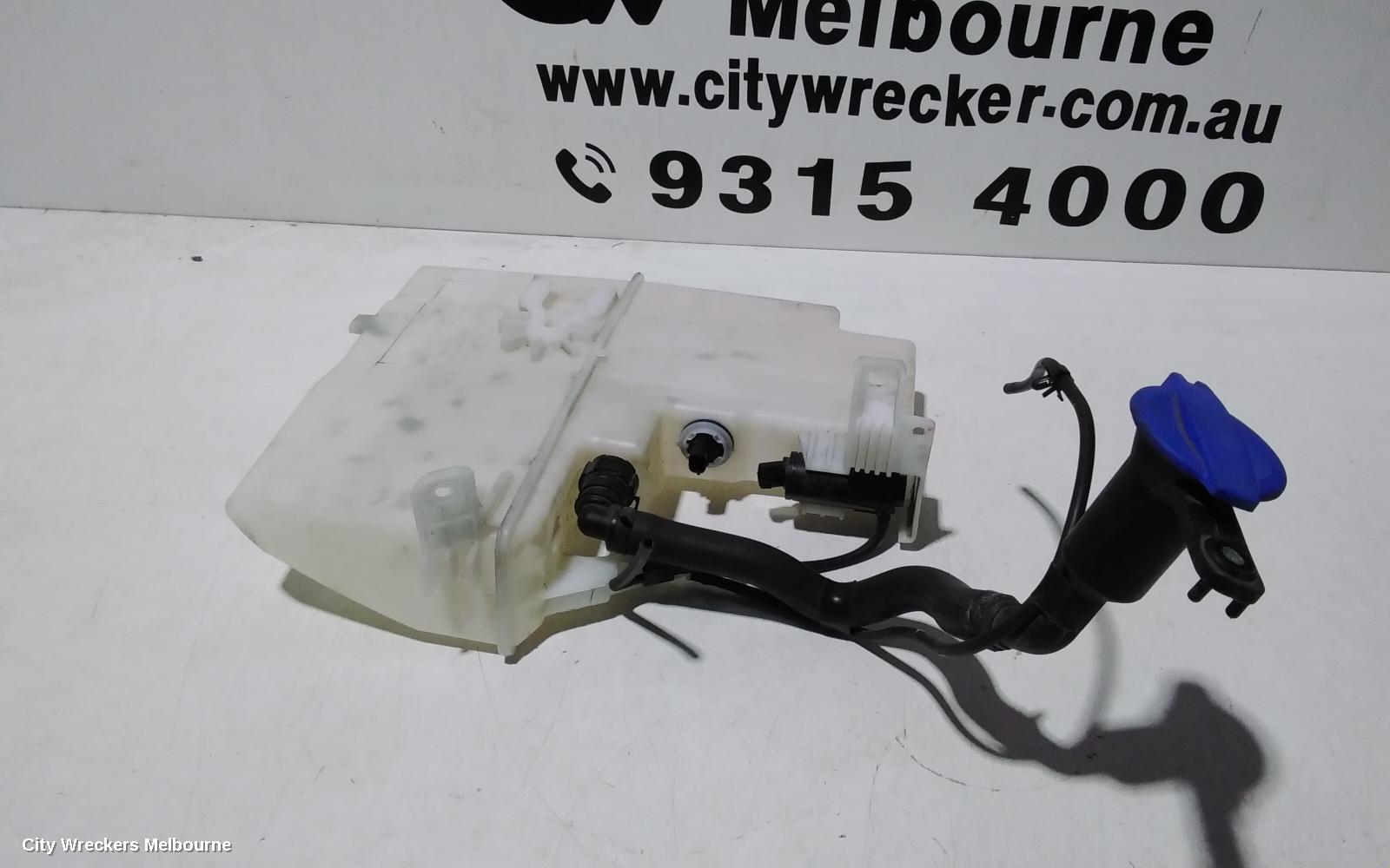 KIA STINGER WASHER BOTTLE, CK, 06/2017 - 04/2023 - Image 2
