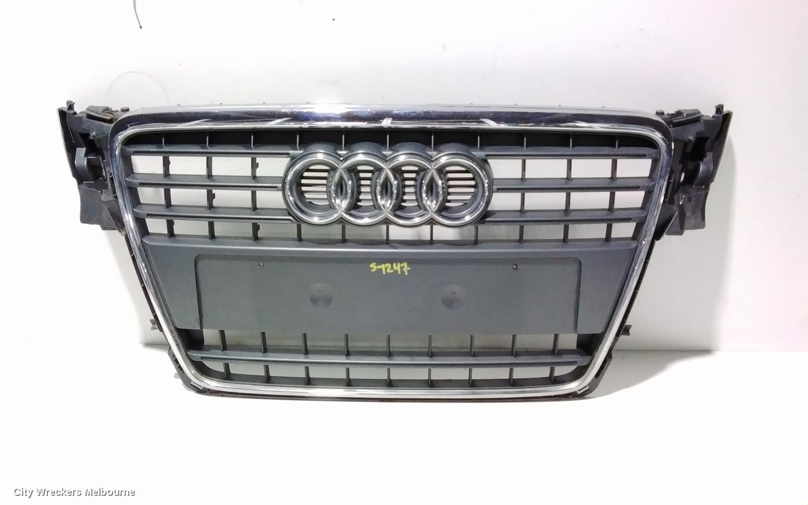 AUDI A4 GRILLE, RADIATOR GRILLE, B8 8K (A4), GREY, 02/2008 - 06/2012 - Image 1