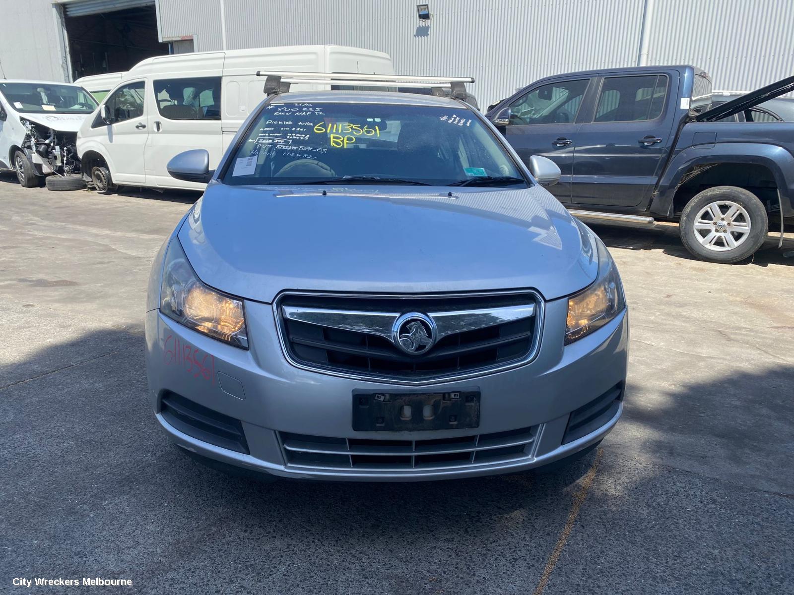 HOLDEN CRUZE GRILLE, JG, CD TYPE, 03/2009 - 02/2011 - Image 3