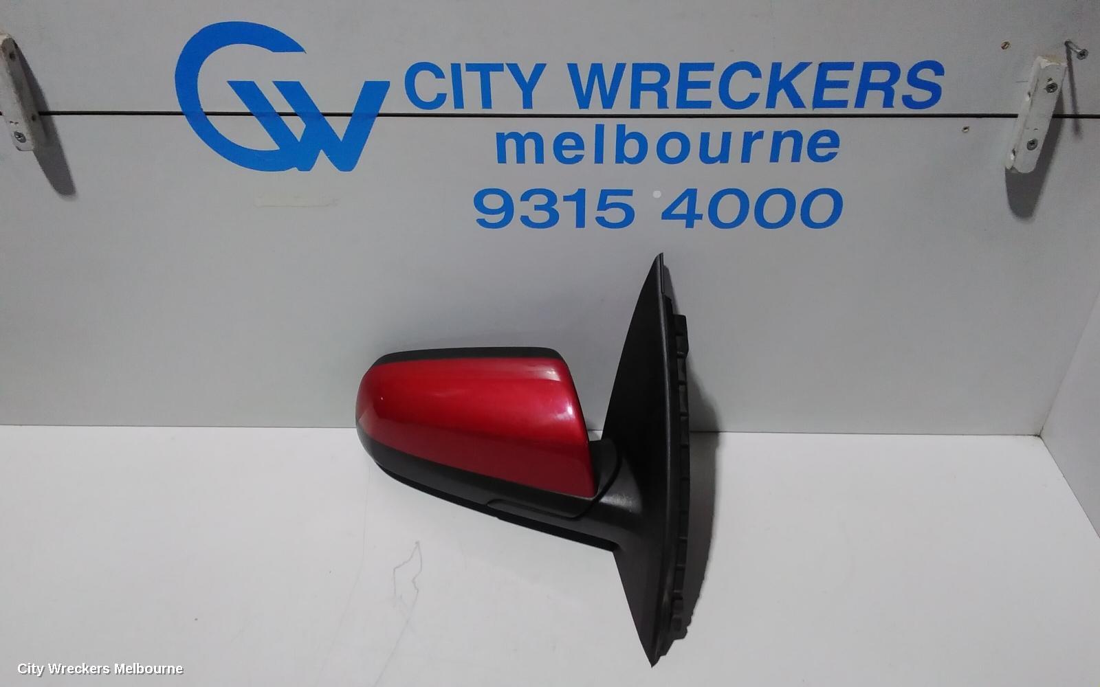 HOLDEN COMMODORE RIGHT DOOR MIRROR, VE, CALAIS V, HEATED, W/ PUDDLE LAMP TYPE, 08/2006 - 04/2013 - Image 2