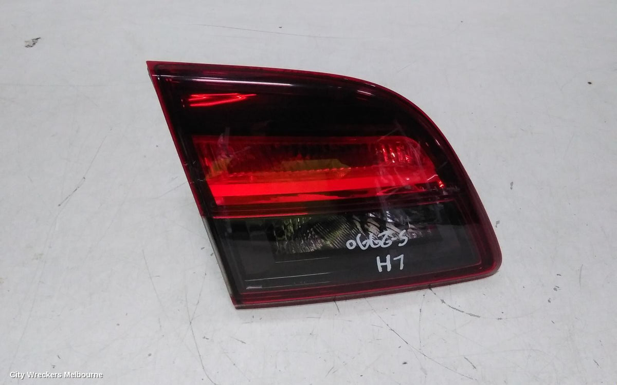 MAZDA CX9 REAR GARNISH, TAILGATE LAMP (LH SIDE), TB, 10/2012 - 12/2015 - Image 2