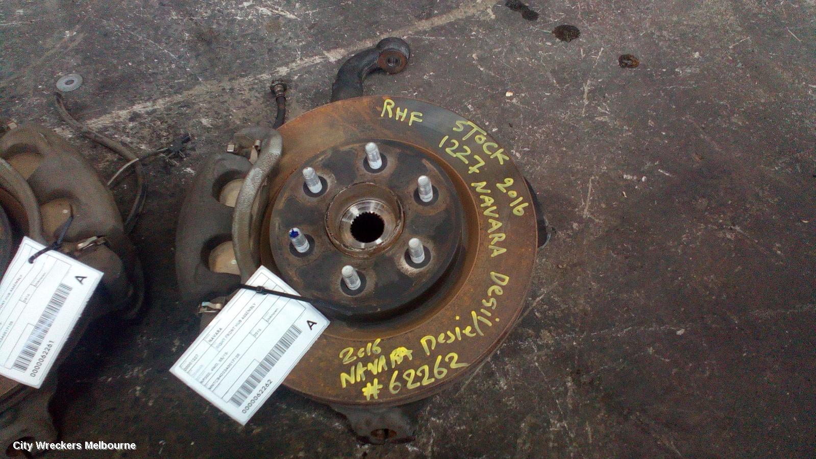 NISSAN NAVARA RIGHT FRONT HUB ASSEMBLY, NP300, EARLY TYPE, 4WD, 05/2015 - 01/2018 - Image 1