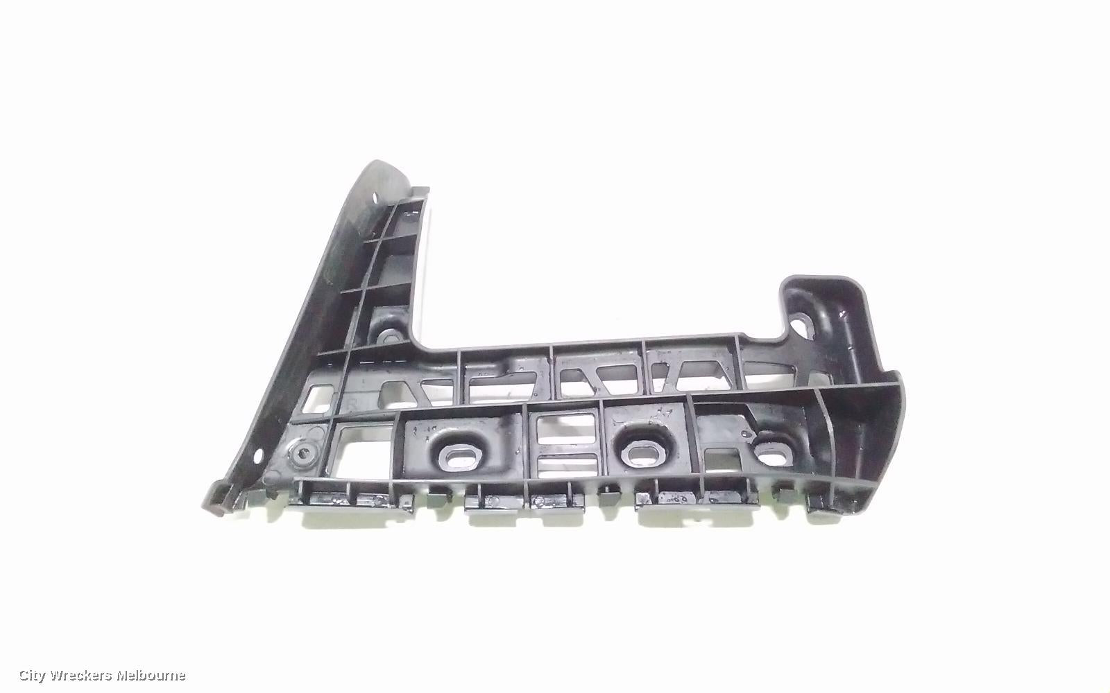 VOLKSWAGEN CADDY, 2KN, 12/2015 - 02/2021, RHR SLIDE BAR BRACKT: 116397 - Image 1