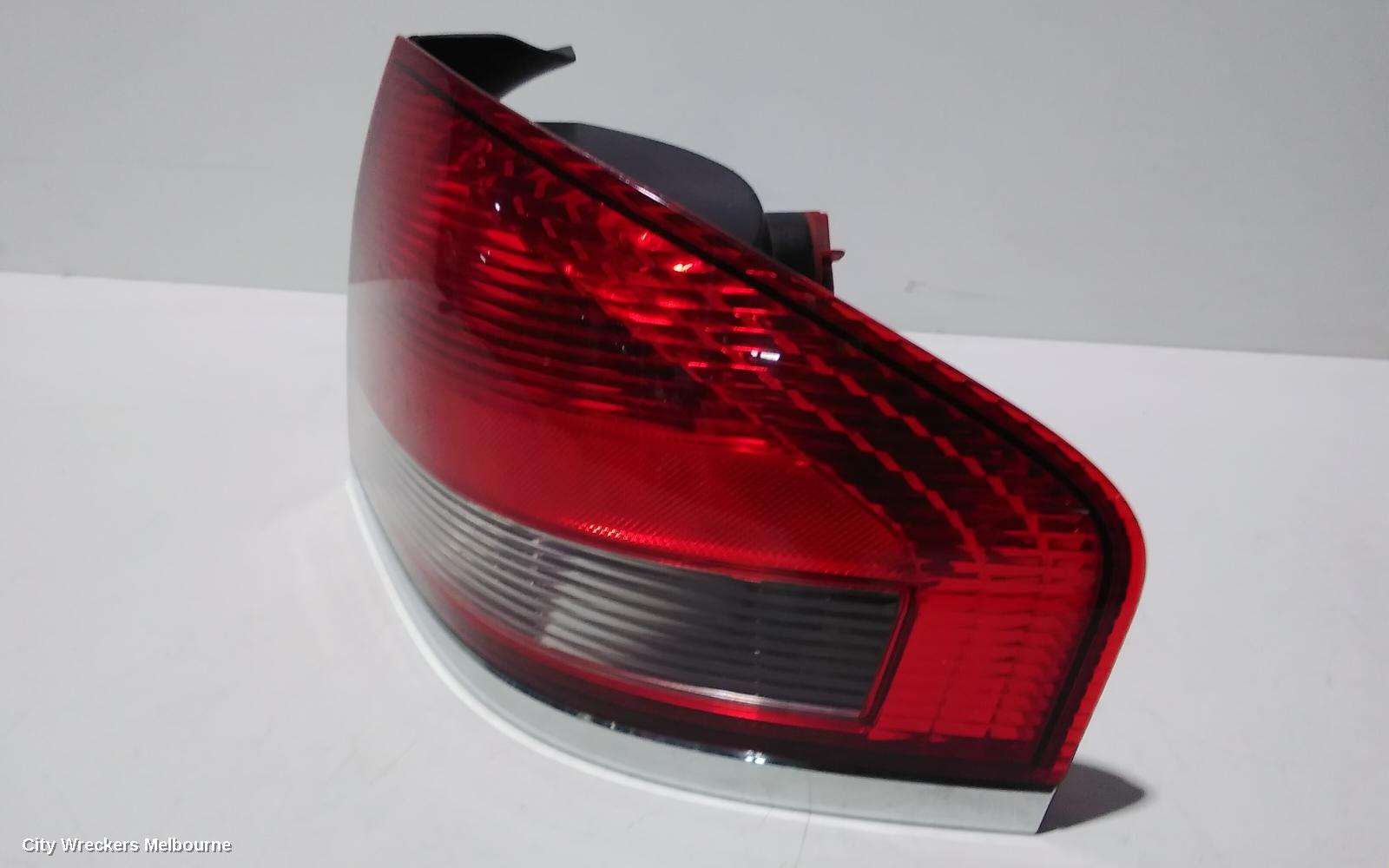 FORD FALCON RIGHT TAILLIGHT, BF, SEDAN, 10/2005 - 03/2008 - Image 3