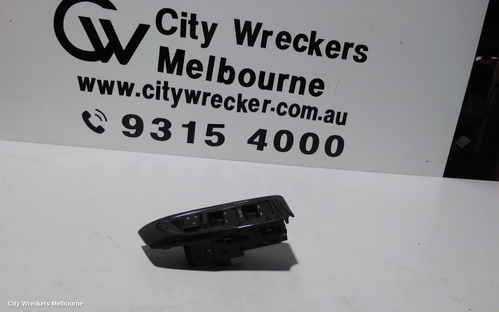 HONDA ACCORD PWR DR WIND SWITCH, RH FRONT (MASTER SWITCH), 8TH GEN, EURO (VIN JHMCU), LUXURY, 07/2011 ONWARDS - Image 3