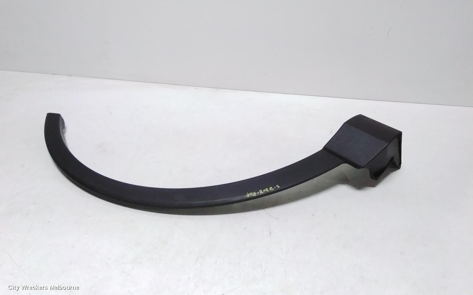 TOYOTA RAV4 WHEEL ARCH FLARE, RH FRONT, XA40, 10/2015 - 12/2018 - Image 1