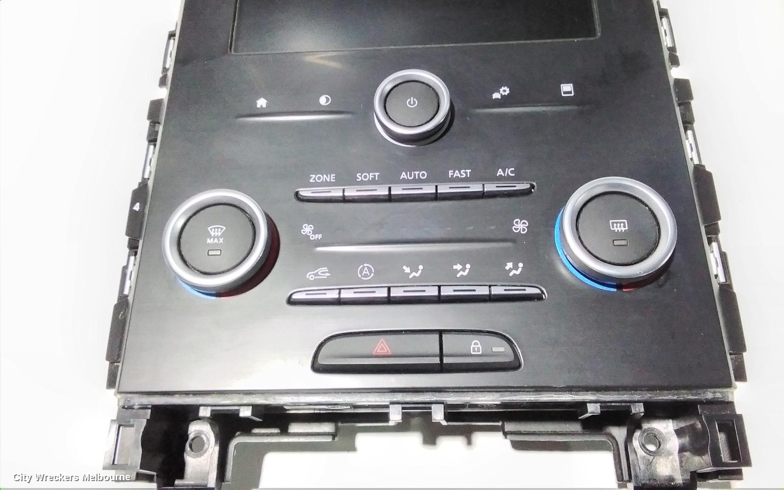 RENAULT MEGANE RADIO/CD/DVD/SAT/TV, DISPLAY UNIT, 8.7IN, BFB/LFF/KFB, 06/2016 - 02/2020 - Image 3