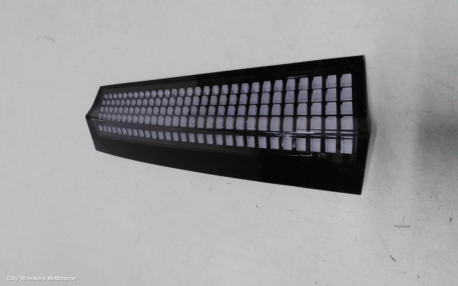 HYUNDAI STARIA REAR GARNISH, TAILGATE LAMP (LH SIDE), W/ LED TYPE, US4, 04/2021 ONWARDS - Image 1